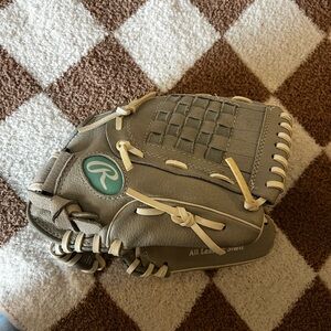 rawlings softball glove